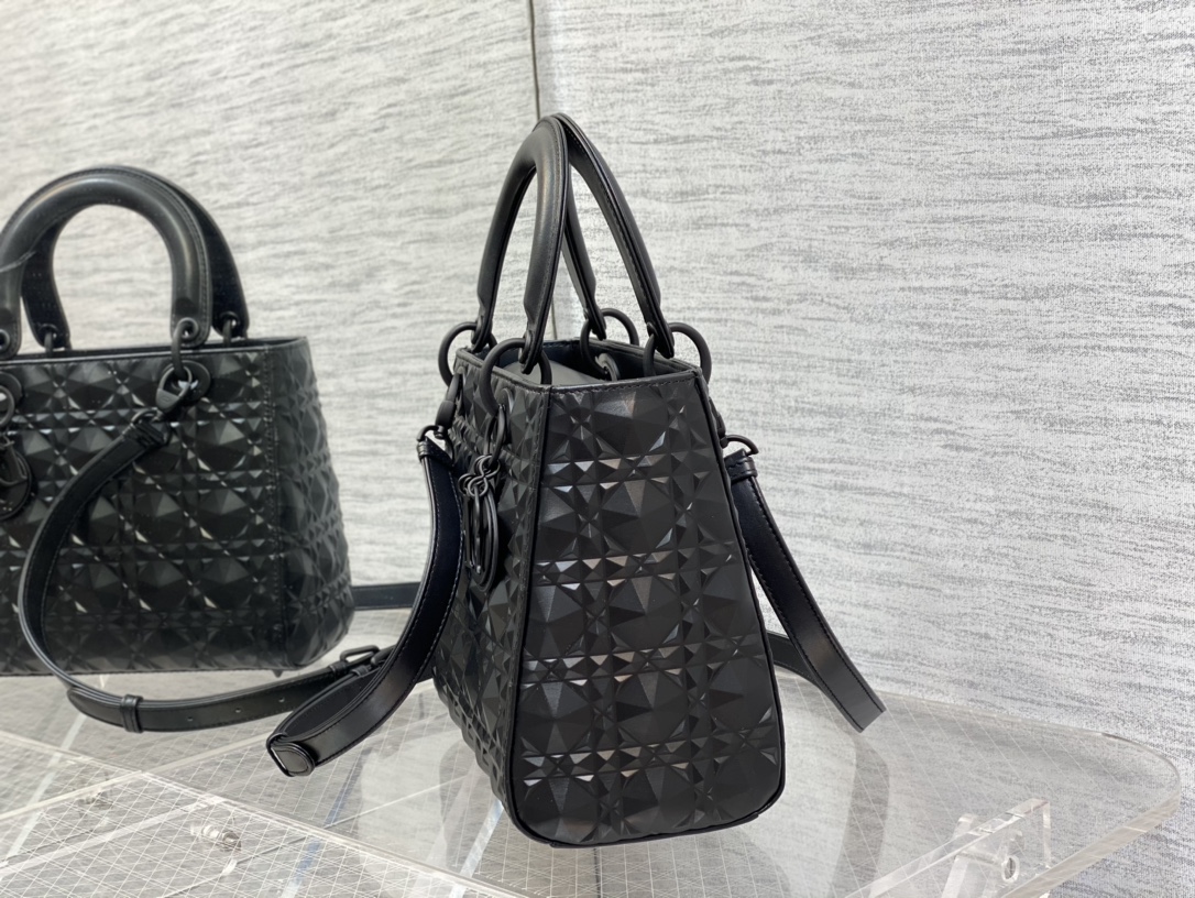 Medium Lady Dior Bag Black Cannage Calfskin with Diamond Motif